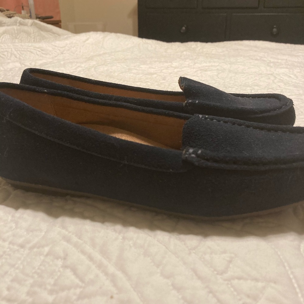 Navy Arch Support Flat in Suede. Wide width.